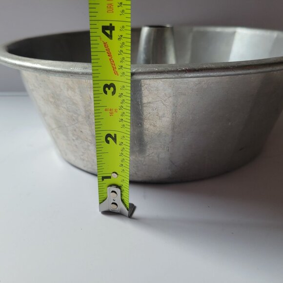 Vintage VIKO Aluminum Angel Food Cake Pan Tube Bundt Baking Mold Made In USA - Picture 6 of 7